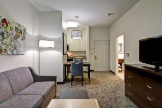 Homewood Suites by Hilton Newark-Cranford - Cranford - 1