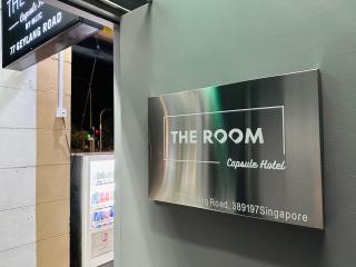 THE ROOM Capsule Hotel - 2