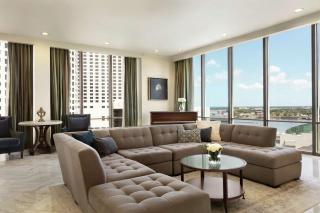 DoubleTree by Hilton New Orleans - New Orleans - 5