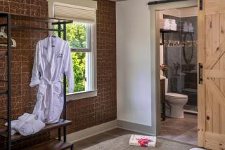 The Inn At Amaris Farms - Weaverville - 4