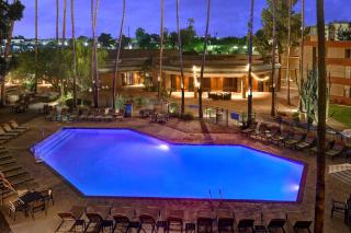 DoubleTree by Hilton Phoenix- Tempe - Tempe - 1