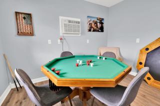 Loaded House and Guest House w Game Room Gym - Panama City - 9