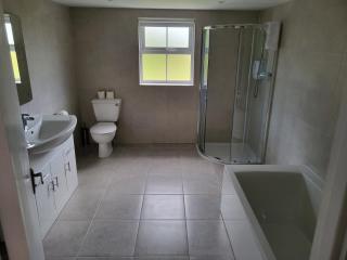 Mountain Stream House - 4