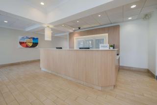 Hilton Garden Inn Rockford - Rockford - 2