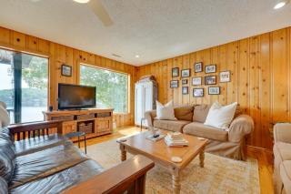 Lakefront Queensbury Home Kayaks and Boat Dock - Queensbury - 8
