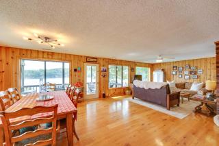 Lakefront Queensbury Home Kayaks and Boat Dock - Queensbury - 4