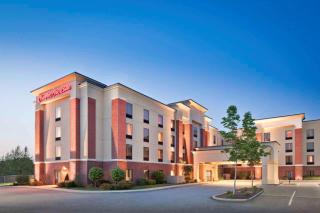 Hampton Inn & Suites Providence / Smithfield - Smithfield - 0