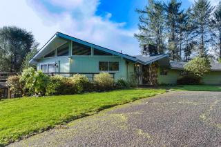Viewcrest Retro Country Home - Orick - 8