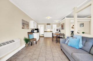 Luxe Guest Suite Near The Emerald Coast of PCB - Panama City - 3