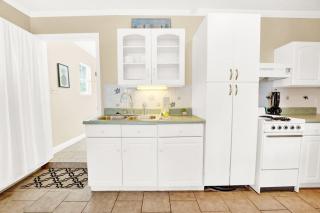 Luxe Guest Suite Near The Emerald Coast of PCB - Panama City - 2