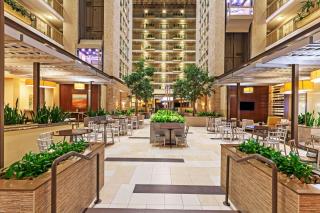 Embassy Suites by Hilton Dallas Market Center - Dallas - 2