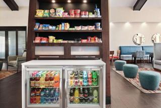 Hampton Inn & Suites Fort Wayne-North - Fort Wayne - 7