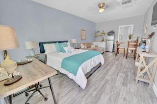 Swim Surf Relax at the The Pelican Nest in FWB - Fort Walton Beach - 0
