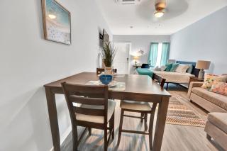 Swim Surf Relax at the The Pelican Nest in FWB - Fort Walton Beach - 5