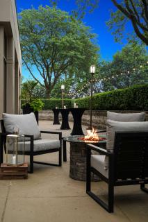 Embassy Suites by Hilton Detroit Troy Auburn Hills - Troy - 7