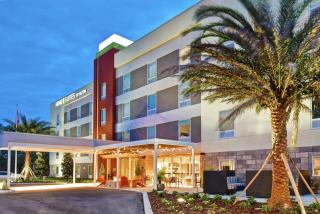 Home2 Suites By Hilton Daytona Beach Speedway - Daytona Beach - 0