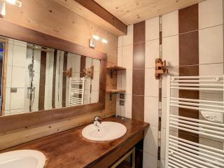 Charmant appartement aux pieds des pistes, 8 pers, 84 m², 3 ch - La Toussuire - FR-1-416-192 - 1