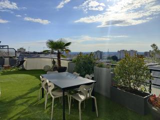 Appartement d'exception Paris 20ème, terrasse de 45m2, vue sur la Tour Eiffel - París - 4