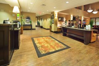 Hampton Inn & Suites Laurel - Laurel - 8
