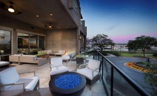 Hilton Garden Inn Charleston Waterfront/Downtown - Charleston - 8