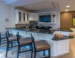 Hilton Garden Inn Tallahassee Central - Tallahassee - 8