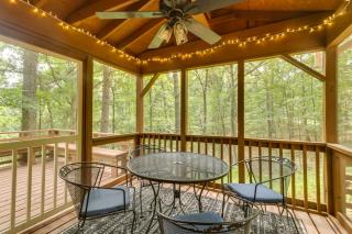 Fully Renovated Broadway Cabin with Private Hot Tub! - - 9