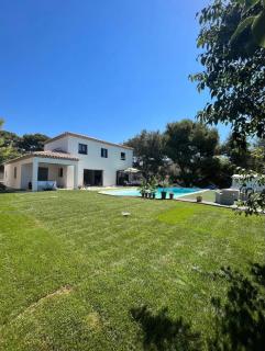 Villa dans les hauteurs de Marseille - Marseille - 3