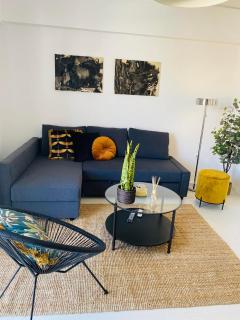 2 BD Top Floor Aprt with Acropolis view - Atene - 7