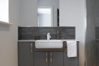 Field View- Amazing 5 bed, Great for contractors and families - 8