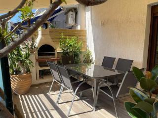 Acropolis Lux Apartment - 1