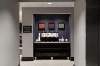 Hampton Inn Troy - Troy - 8