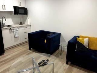 Tastefully furnished Apartment 5 Mins from Airport Moncton, Dieppe - 5