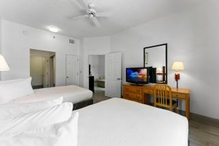 Scottsdale upgraded 1 bd 1 ba 2 Queen Beds - 3