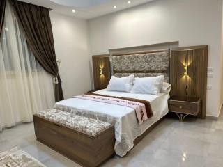 Two million hotel 4 - 3