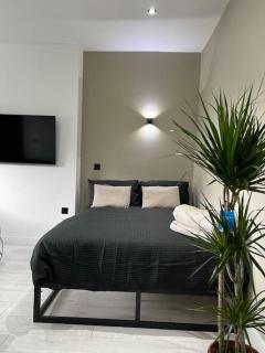 Farsley Studio - Farsley - 6