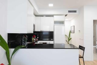 Cosmopolitan Loft & Malaga Beach - 6