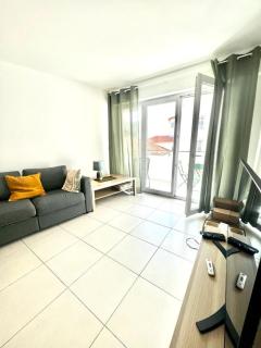Plaza Antibes one bedroom apartment with AC - Antibes - 7