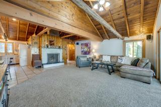 Delton Oasis Retreat with Lake Views and Deck! - Delton - 8