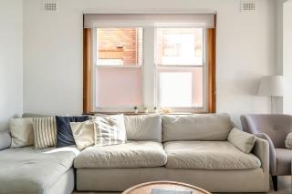 A South Bondi Family Hideout for Beach Aficionados - Sydney - 4