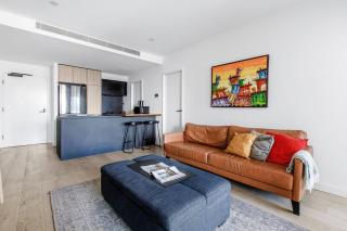 'Collingwood Zest' Experience the Spirit of Smith St - 6