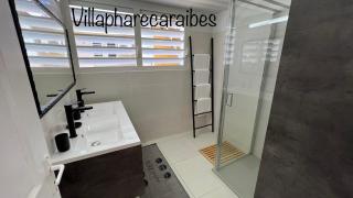 VILLA PHARE CARAÏBES Guadeloupe - Rooftop Jacuzzi & Ocean View - Le Moule - 5