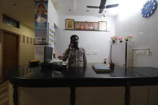 JKS DELUXE LODGE - Udaiyārpālaiyam - 4