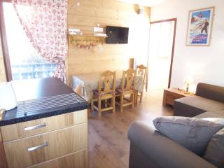 Superbe T2 au cœur de Morzine à 100m des pistes, parking, wifi, balcon, 6 pers, non-fumeur - FR-1-754-47 - Morzine - 3