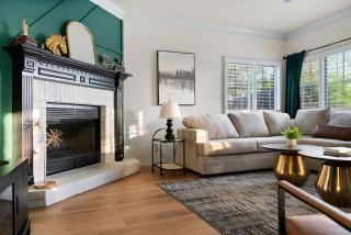 The Mad Hatter - Heated Pool Gameroom & More - Pflugerville - 2