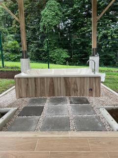 River Paradise Villa With Private Jacuzzi - 5