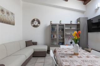 LAURINI 21 APARTMENT - Catania - 7