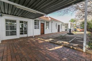 Greenside entire place 48Mb Wi-Fi - Johannesburg - 8