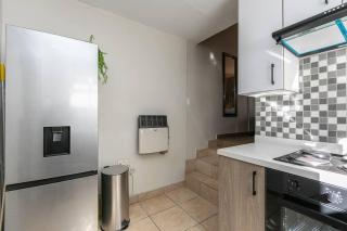 Greenside entire place 48Mb Wi-Fi - Johannesburg - 3