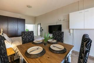 Greenside entire place 48Mb Wi-Fi - Johannesburg - 2