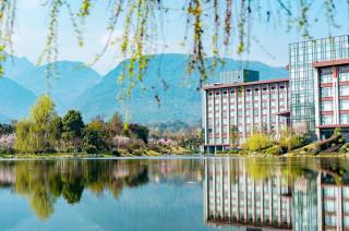 Le Meridien Emei Mountain Resort - 9